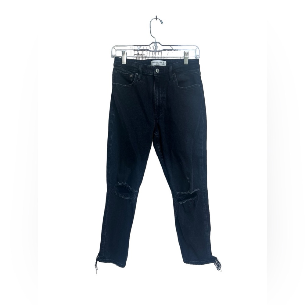 Abercrombie & Fitch Curve Love Distressed High Rise Mom‎ Jeans Size 2S/26